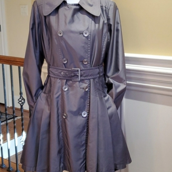 Donatella Double-lined Belted Raincoat with Pockets - Picture 1 of 8